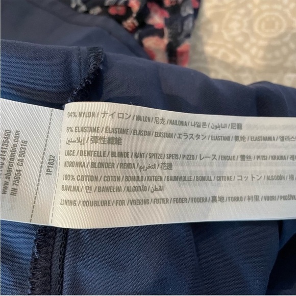 Abercrombie & Fitch Floral Lace Crochet Pleated Short Sleeve Mini Dress Small - Picture 9 of 11